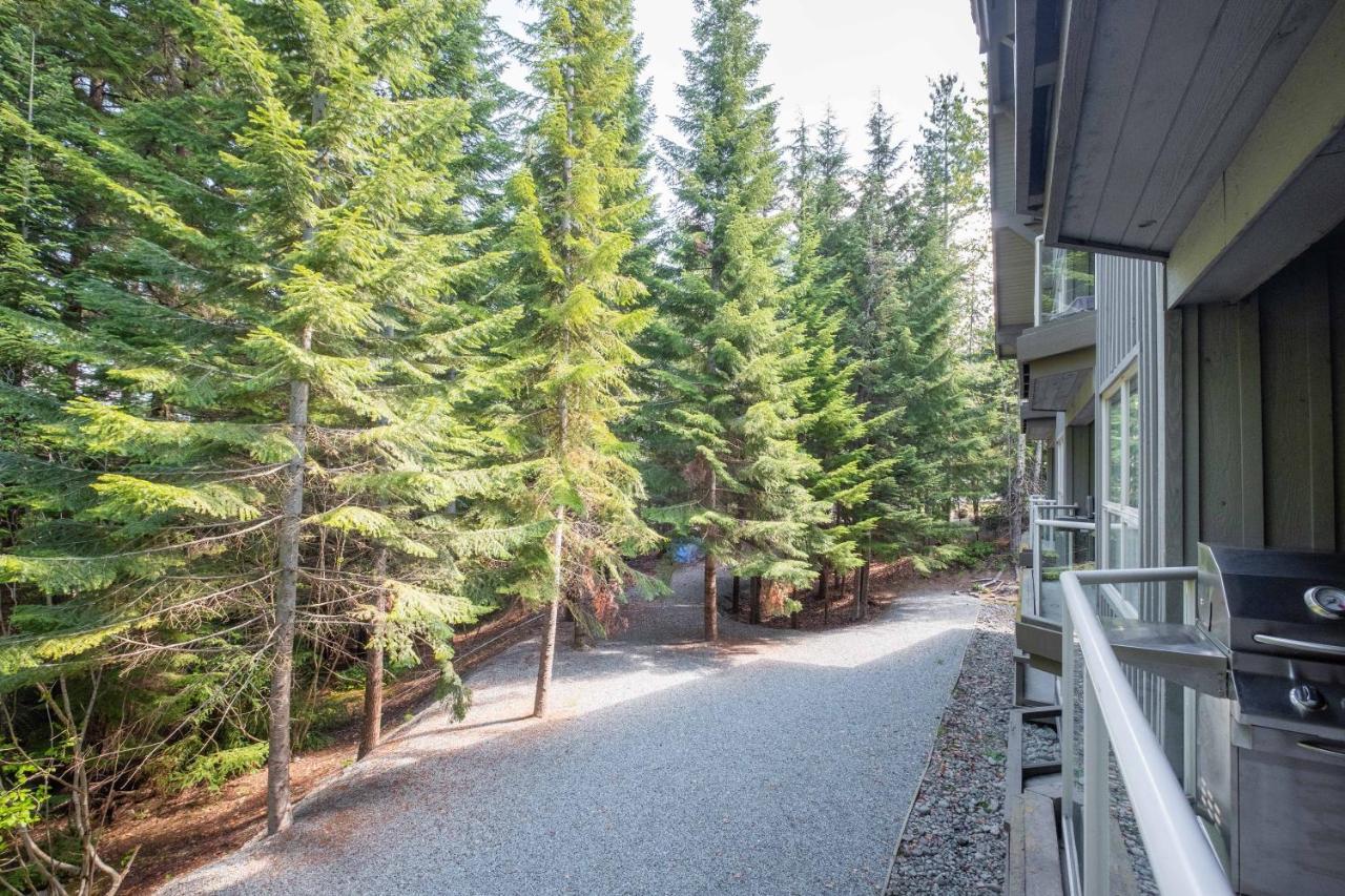The Aspens By Outpost Whistler Villa Екстериор снимка