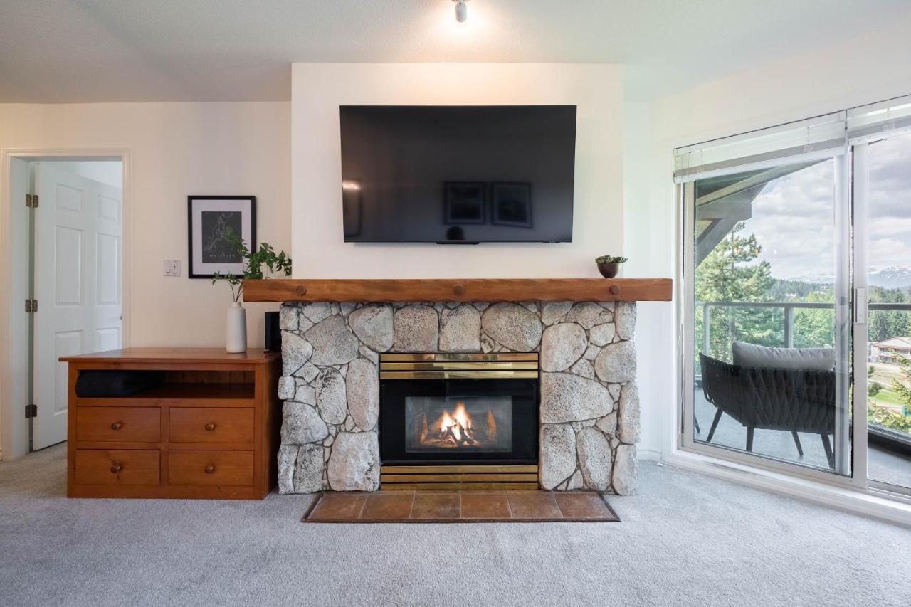 The Aspens By Outpost Whistler Villa Екстериор снимка